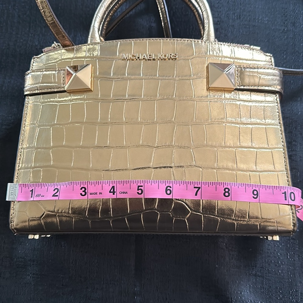 Women’s Handbag - Picture 8 of 10